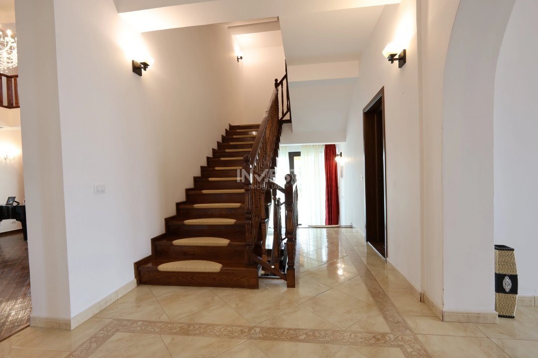 Proprietate spațioasă cu potențial turistic - Iași - 15