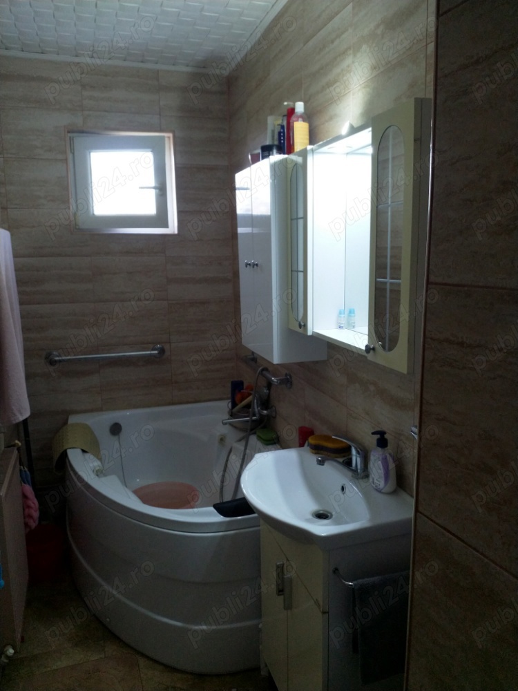 Apartament 3 camere, semidecomandat,etaj4 - Image 4