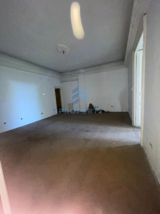 Unirii Cladire Investitie Spatii Comerciale Subsol 800 MP - fotografie proprietate 8
