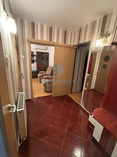Vânzare Apartament 4 camere în Titan 80mp cu Centrala proprie - fotografie proprietate 9