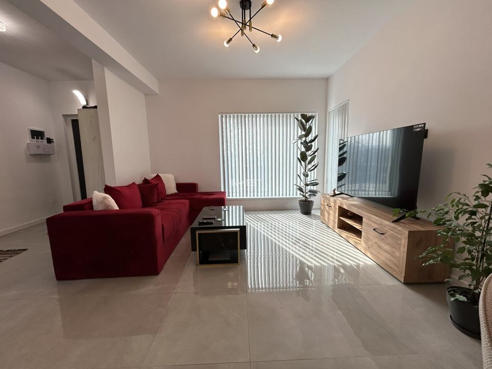 Casa individuala, 5 camere, 3 bai, utilata. Zona Bucium- Plopii Fara Sot, IASI - 7