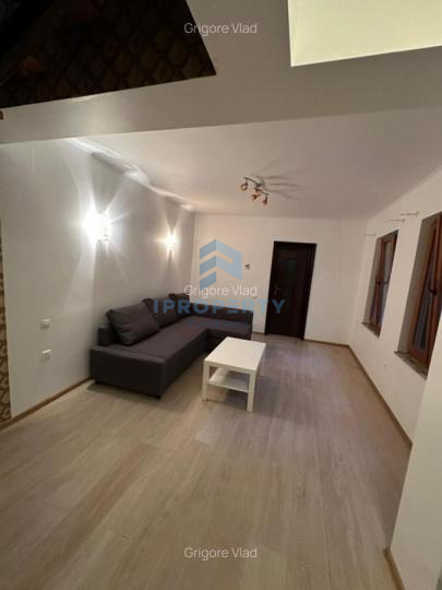 Închiriere Casă 3 camere în Pache Protopopescu, 3 camere, curte comuna - fotografie proprietate 16