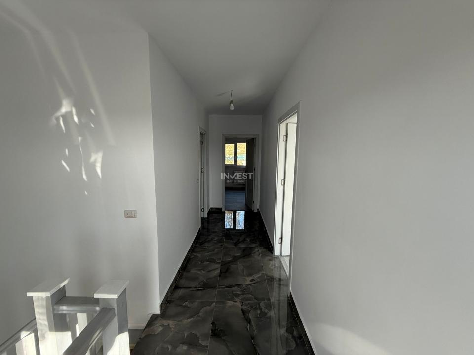 Casă individuală cu 4 camere! Dormitor la parter și 600mp teren! Comision 0% - 13