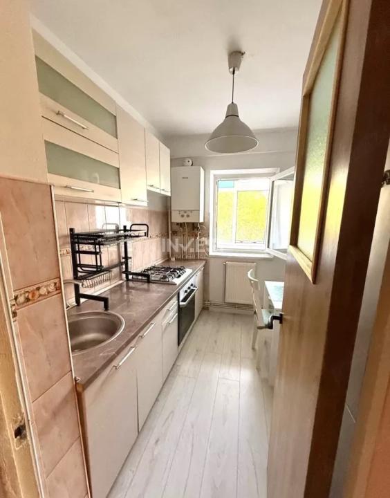 Apartament 2 camere decomandat Nicolina prima stație - 3