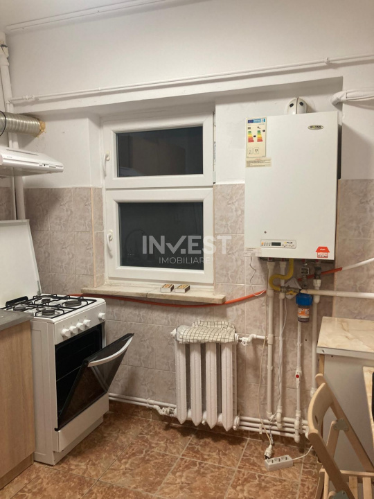 CENTRU CIVIC-apartament 3camere  - 4