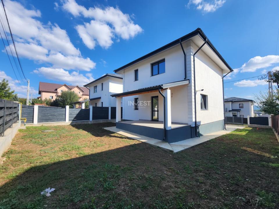 CASA DE VANZARE, 4 CAMERE 2 BAI SI MAGAZIE , VALEA ADANCA- 5 DRUMURI - 5