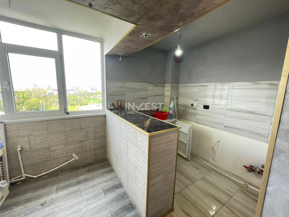 Garsoniera-30mp-etaj intermediar-Podul de Piatra - 5