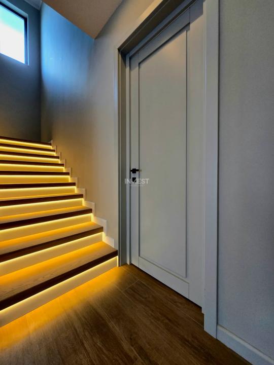 CASA CU 4 CAMERE, 2 BAI , COMPLEX PREMIUM CU ACCES PRIVAT !!! IASI - 14