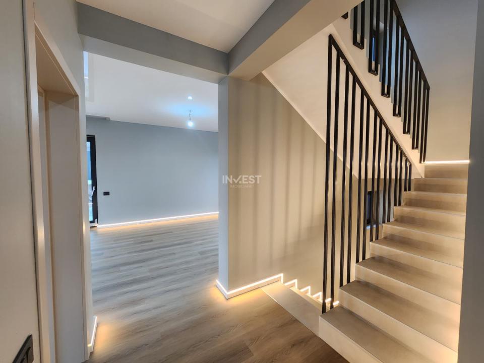 CASA 4 CAMERE , 2 BAI , 120mp utili, Miroslava, Clasa energetica A, Comision 0% 