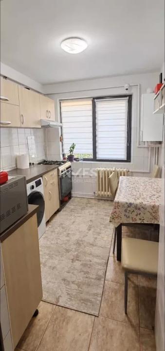 Apartament 2 camere, decomandat, 55 mp, etaj intermediar - 3