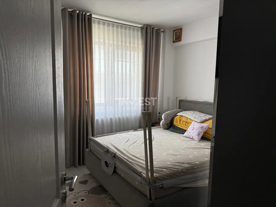 APARTAMENT CU 2 CAMERE DECOMANDAT, ETAJ 2, CAPAT CUG - 3