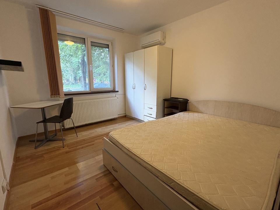 Apartament 3 Camere Aparatorii Patriei - Decomandat -Metrou