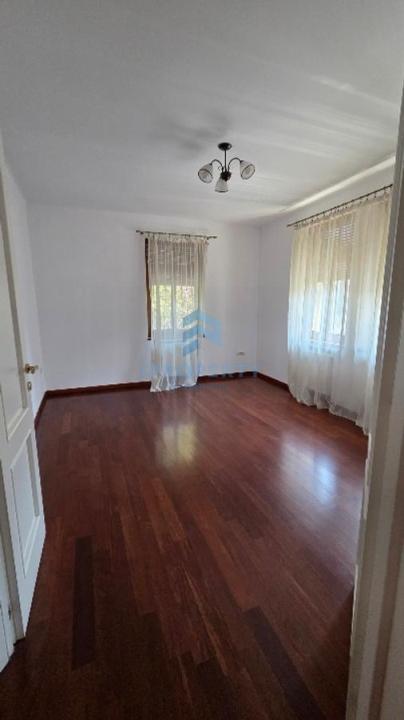 Dorobanti 4 camere cu balcon si 2 bai + prox. metrou - fotografie proprietate 8
