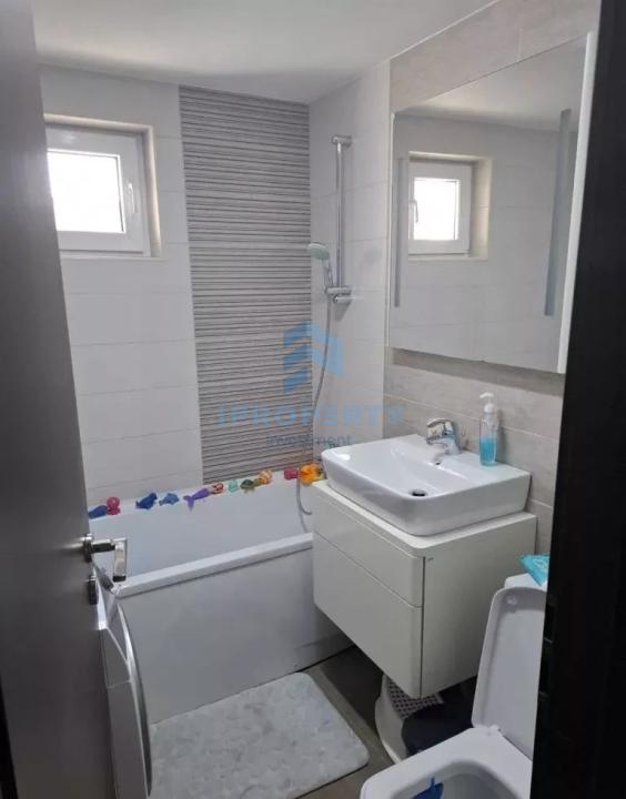 Crangasi | 4 camere | Centrala proprie | Loc parcare | Prox metrou - fotografie proprietate 8