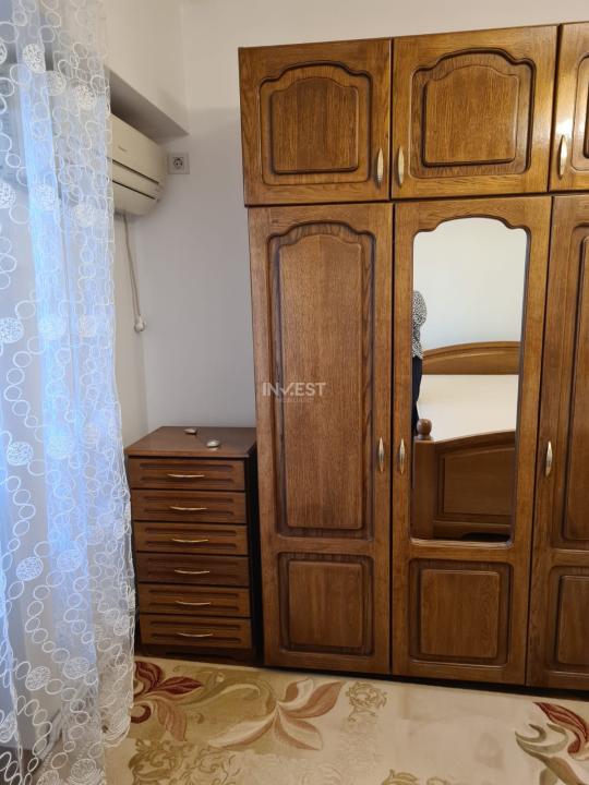 Apartament 3 camere decomandat-80 mp-Podu Ros-bloc 1994 - 6