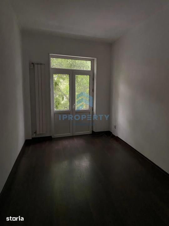Spatiu Birouri de Tip Duplex situat Ultracentral Proximitate Piata Romana - fotografie proprietate 9