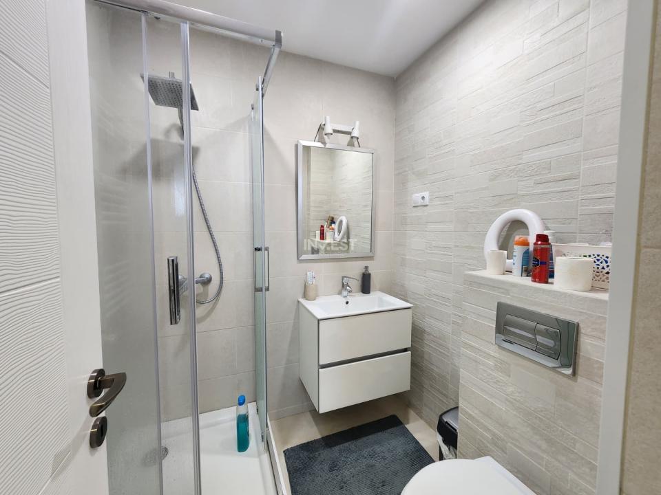 Casa de vanzare 120mp utili, 3 bai zona Valea Adanca-Mega Image - 10