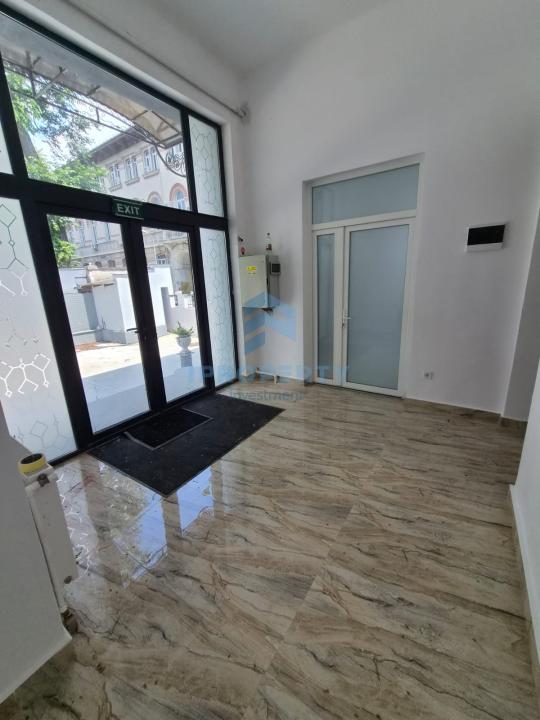 Vila 1200 mp Cismigiu Renovata cu parcare diverse activitati  - fotografie proprietate 18