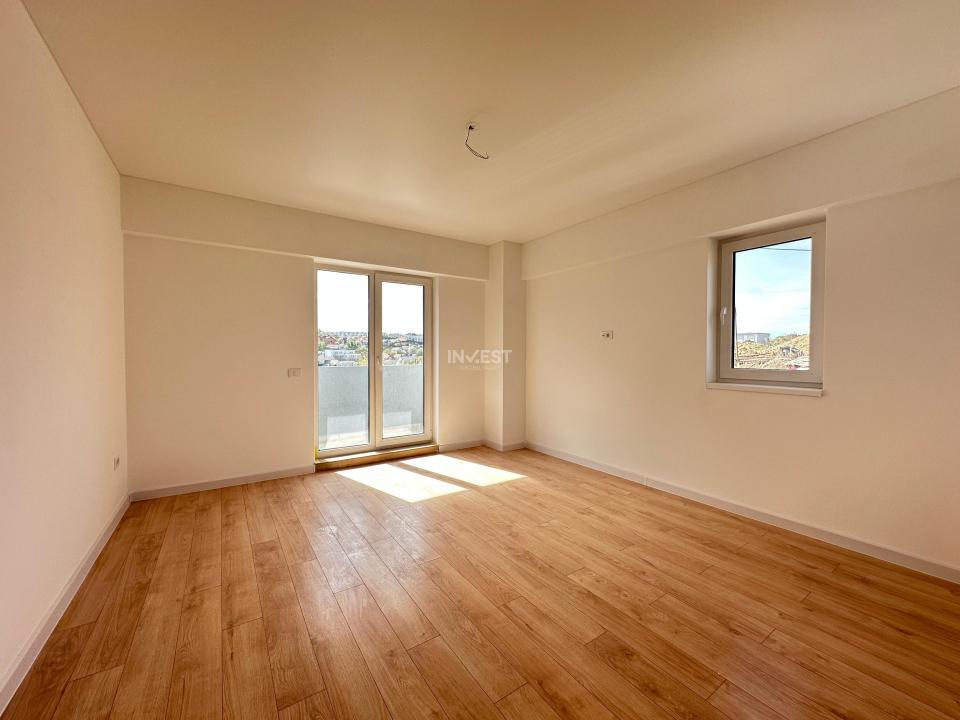 INTABULAT! 1 CAMERA BLOC NOU PACURARI KAUFLAND - 1