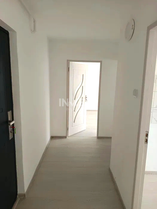 Apartament 2 camere - decomandat, 56 MP - Belvedere-Nicolina - 1