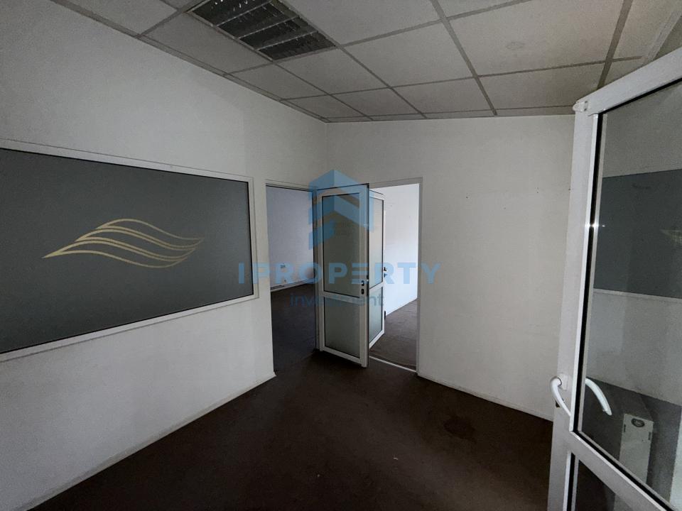 Vânzare ansamblu 2 Case 10 camere în Timpuri Noi cu curte privata - fotografie proprietate 19