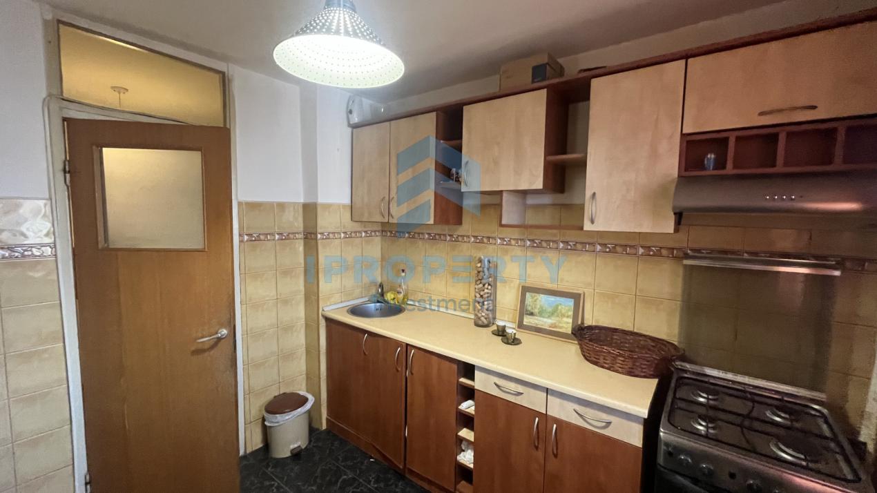 Închiriere Apartament 3 camere în Crangasi 9 min de metrou , renovat - fotografie proprietate 11