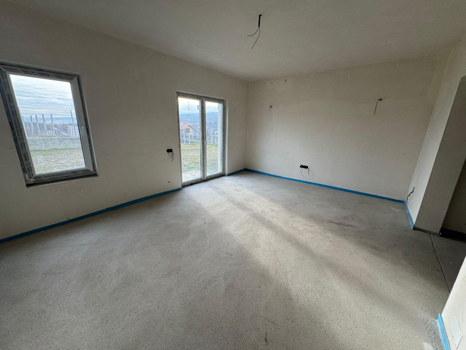 Ultimul Duplex 120mp, Terasa , Garaj , Gradina, zona Valea Chintaului!