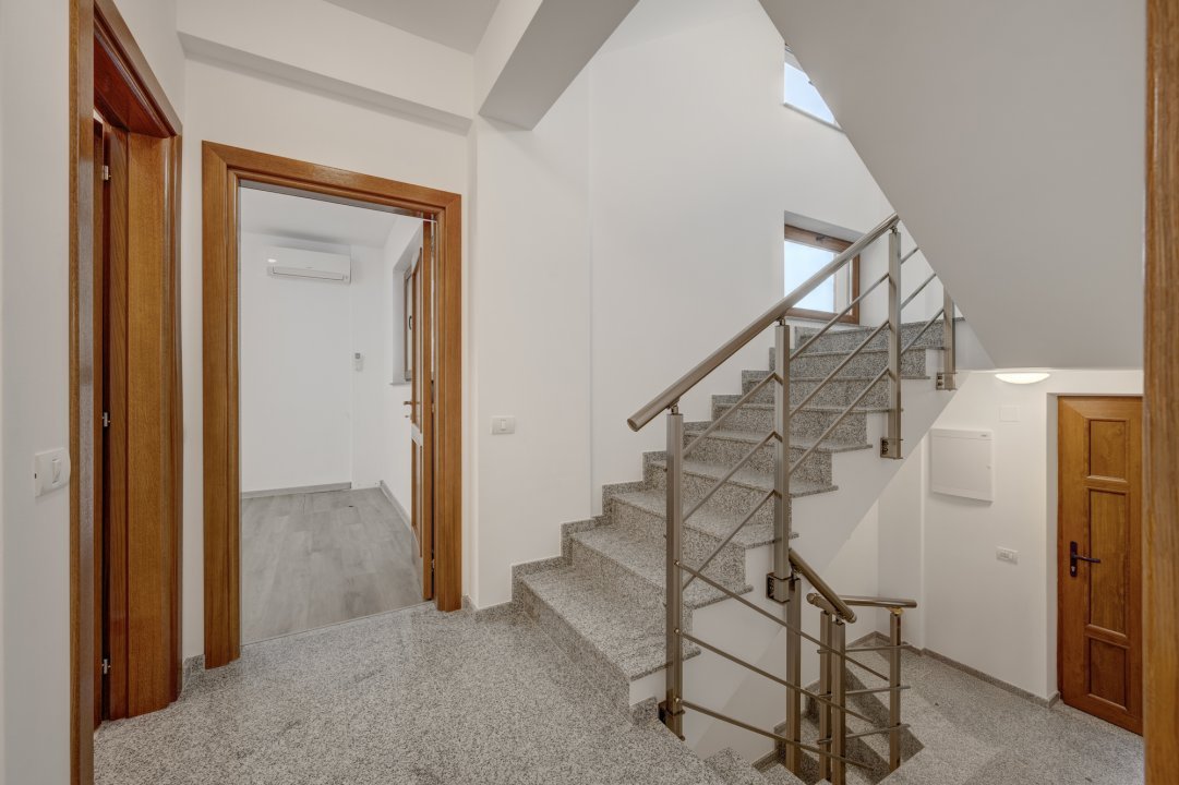BRÂNCOVEANU-METROU, VILA 2024, PRETABILA CLINICA/BIROURI, DISPONIBILA IMEDIAT!