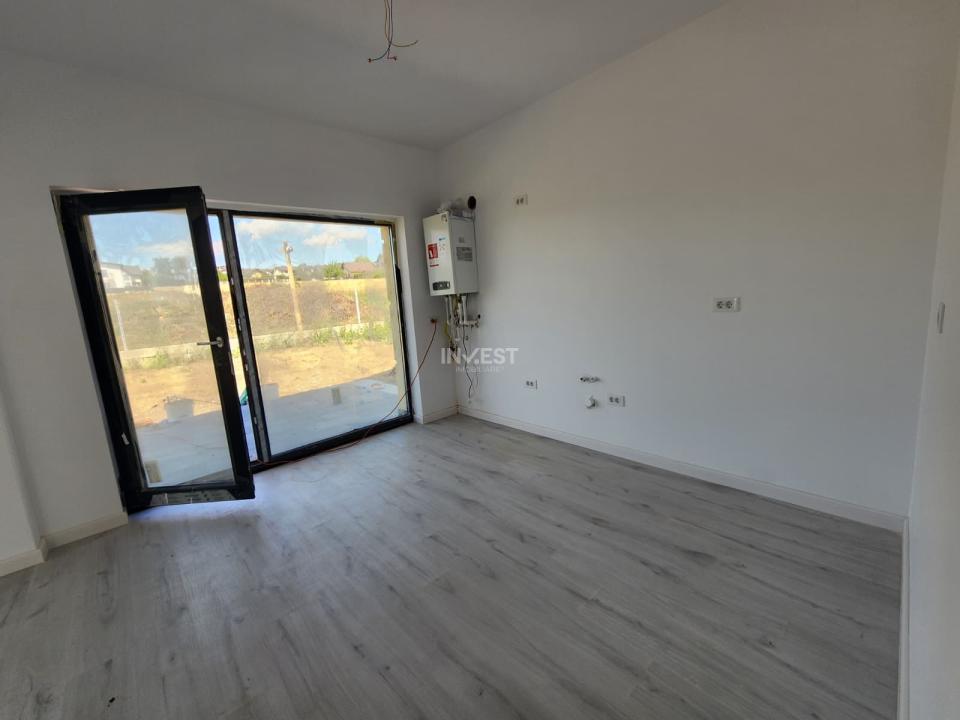 CASA INDIVIDUALA , 4 CAMERE, 2 BAI, 500 mp teren, MOLDOVA MALL - 23