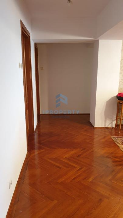 4 Camere in Bucla Drumul Taberei 100 mp Bloc 1982 etaj 7 2x Bai - fotografie proprietate 10