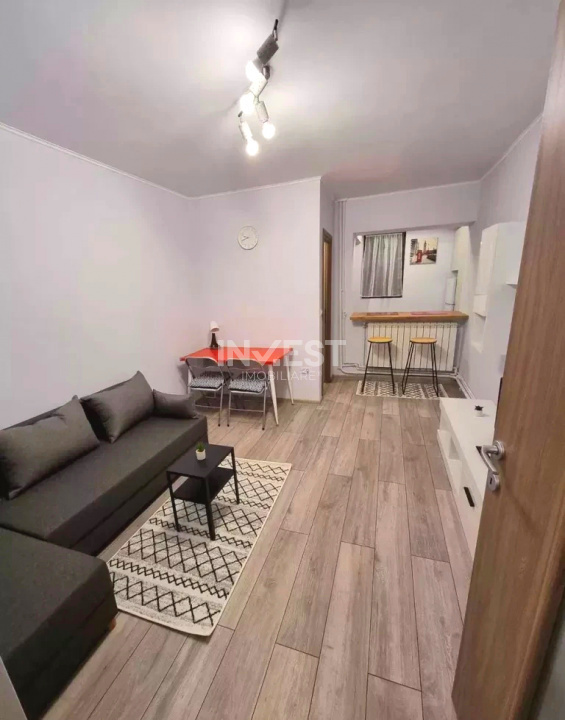 Garsonieră Renovată Complet - Nicolina 1 - Aproape de Centru - 2