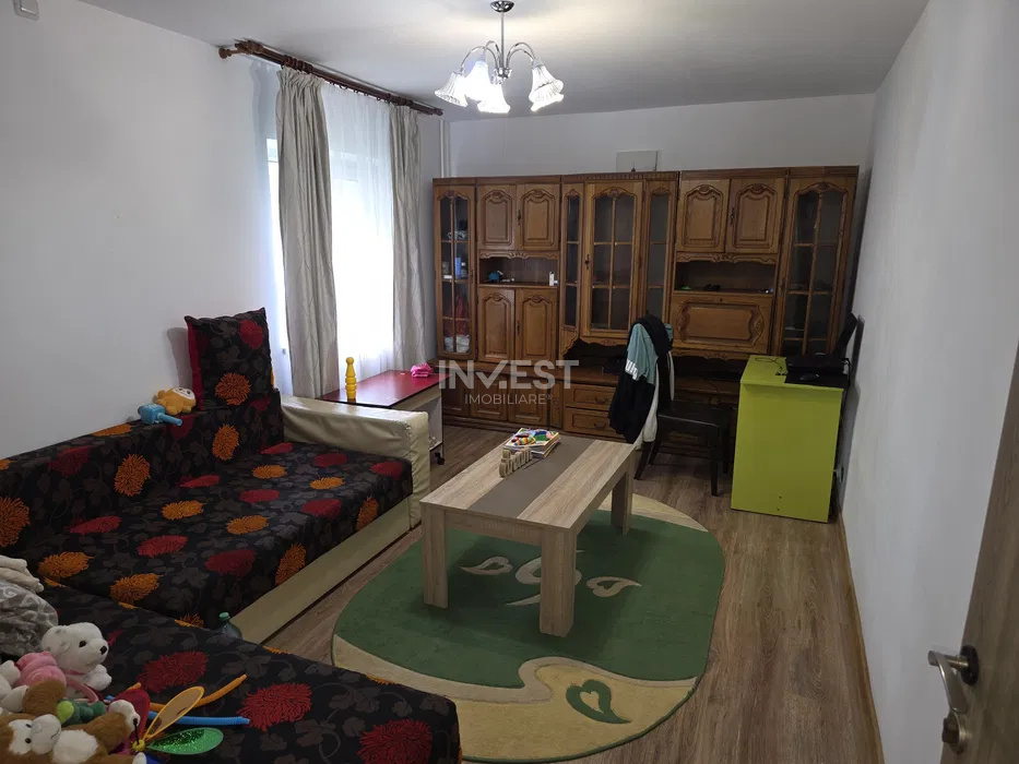 Apartament 2 camere, decomandat, zona Canta - Profi, Iasi