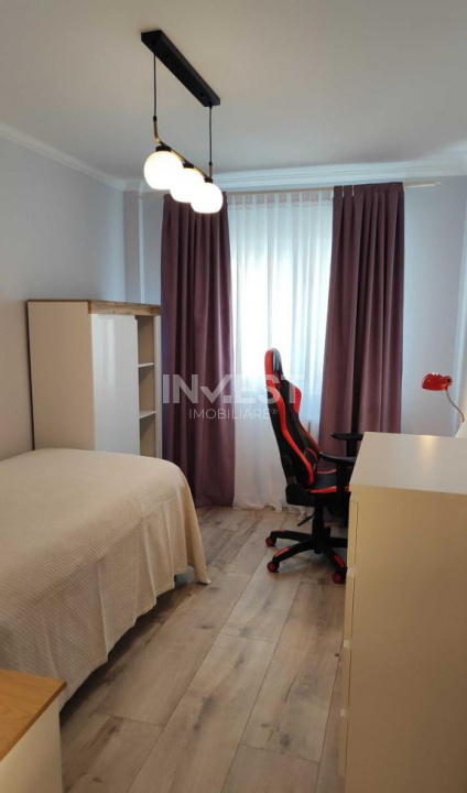 DE VANZARE-APARTAMENT 3 CAMERE-DACIA - 3