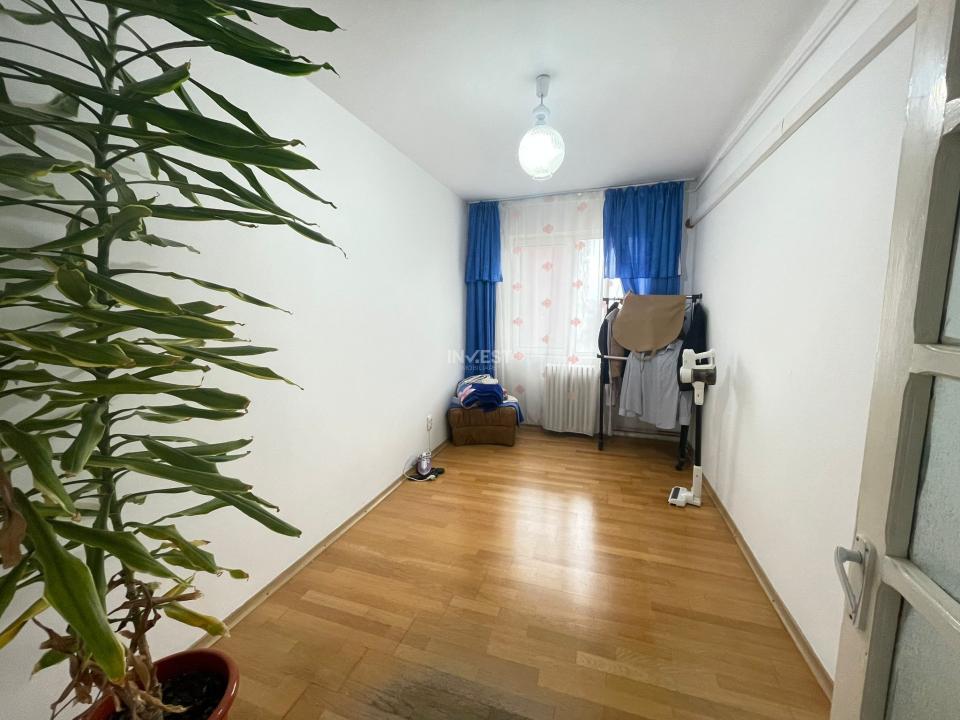 Apartament 3 camere decomandat - Podu Roș-liceul Racovita - 5