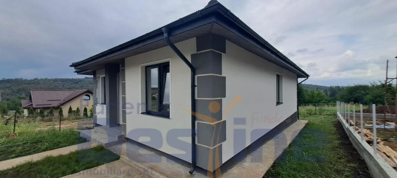  Casa  104mp, 157.990 €, Valea Adanca