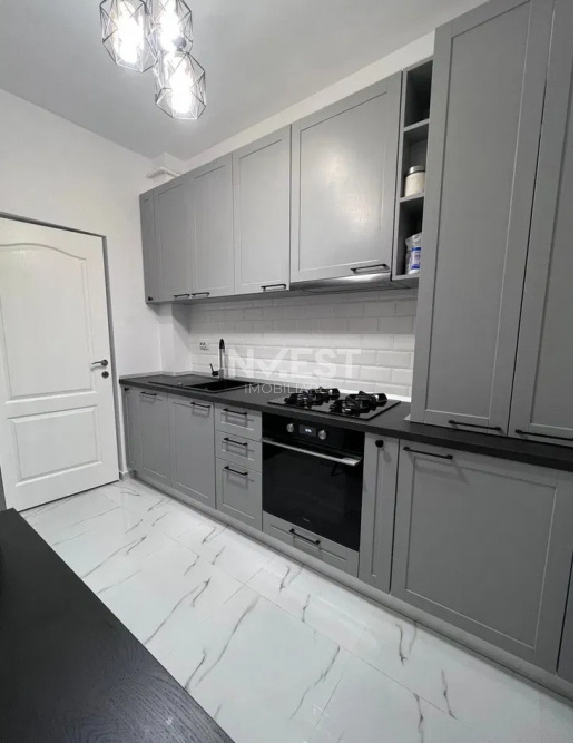 APARTAMENT DECOMANDAT 3 CAMERE, 69 MP , LOC DE PARCARE INCLUS , LUNCA CETATUII - 9