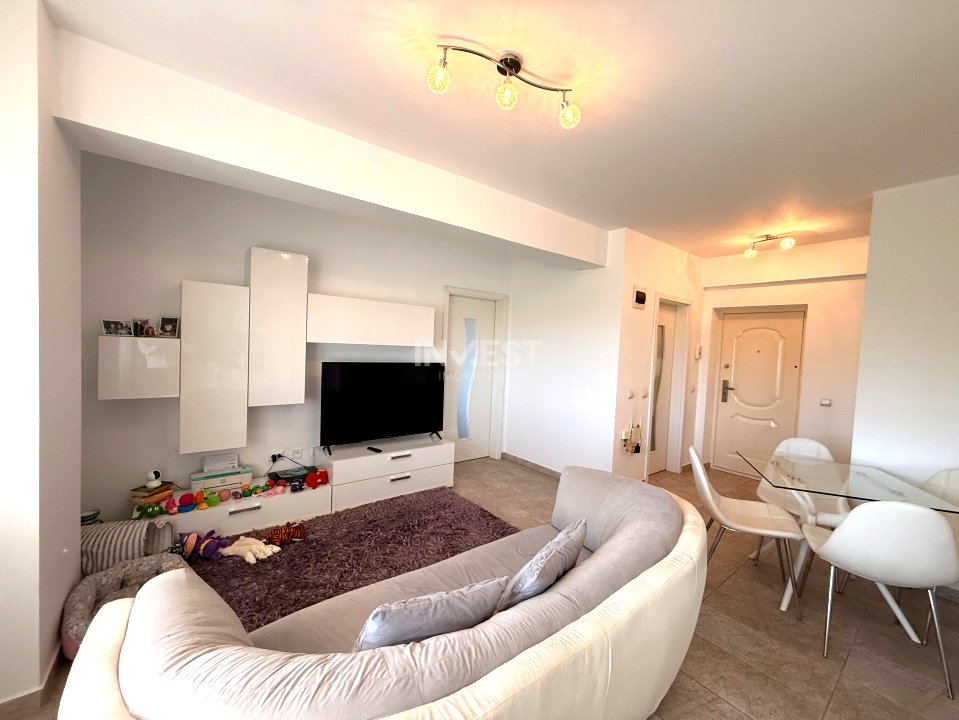 Apartament modern cu 2 camere - 50 MP - garaj privat și boxă - Nicolina CUG - 1