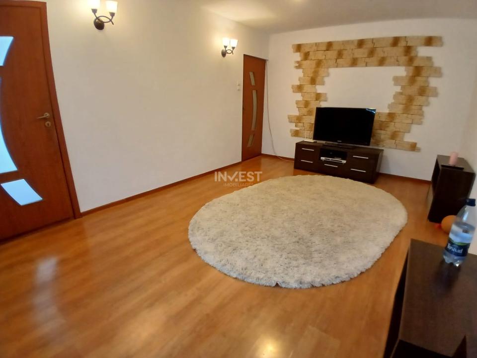Apartament 3 camere de inchiriat Piata CUG - 2