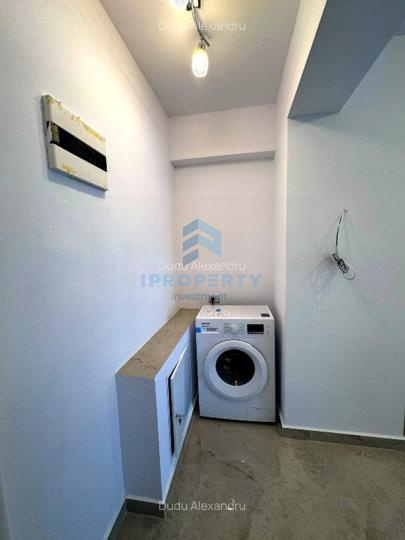 Închiriere Apartament 3 camere Duplex 2 etaje în Parcul Carol - fotografie proprietate 7