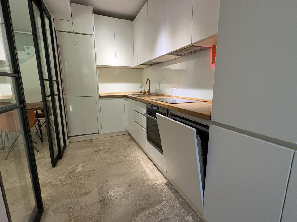 Vila 5 Camere + Birou Matei Millo Pipera Curte Privata 2 Parcari