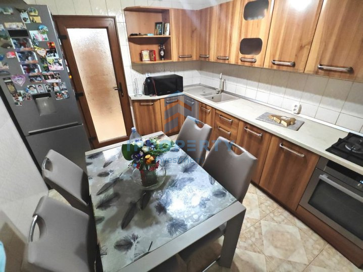 Rahova- Alexandriei | 3 camere | Mobilat luxos | 87 mp utili |  - fotografie proprietate 2