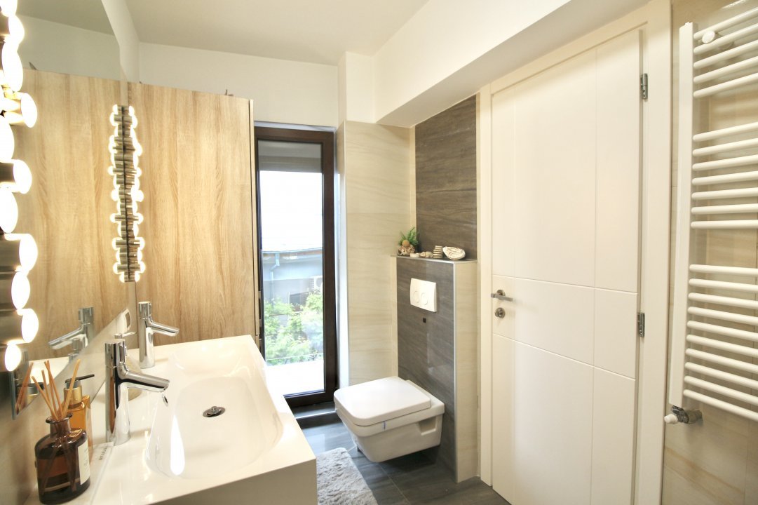GRADINA ICOANEI-POLONA, APARTAMENT ELEGANT CU TERASA 24 MP SUBERBA SI PARCARE!