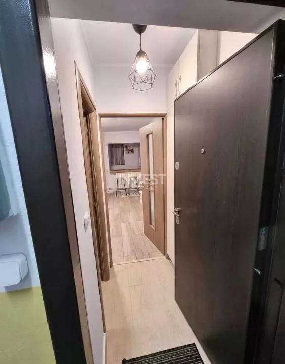 Garsonieră Renovată Complet - Nicolina 1 - Aproape de Centru - 3
