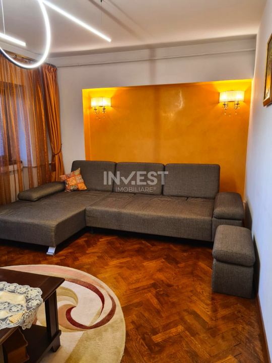 Apartament 3 camere decomandat-80 mp-Podu Ros-bloc 1994 - 2