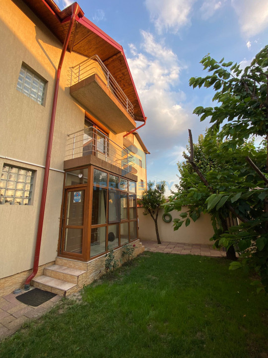 Dobroesti | Vila 8 Camere | P+1+M+P | TEREN 360 Mp | Constructie 2008 - fotografie proprietate 6