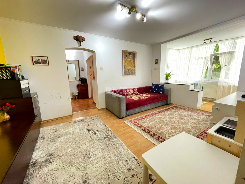 Apartament 2 camere-etaj 1-Podul de Piatra - 1