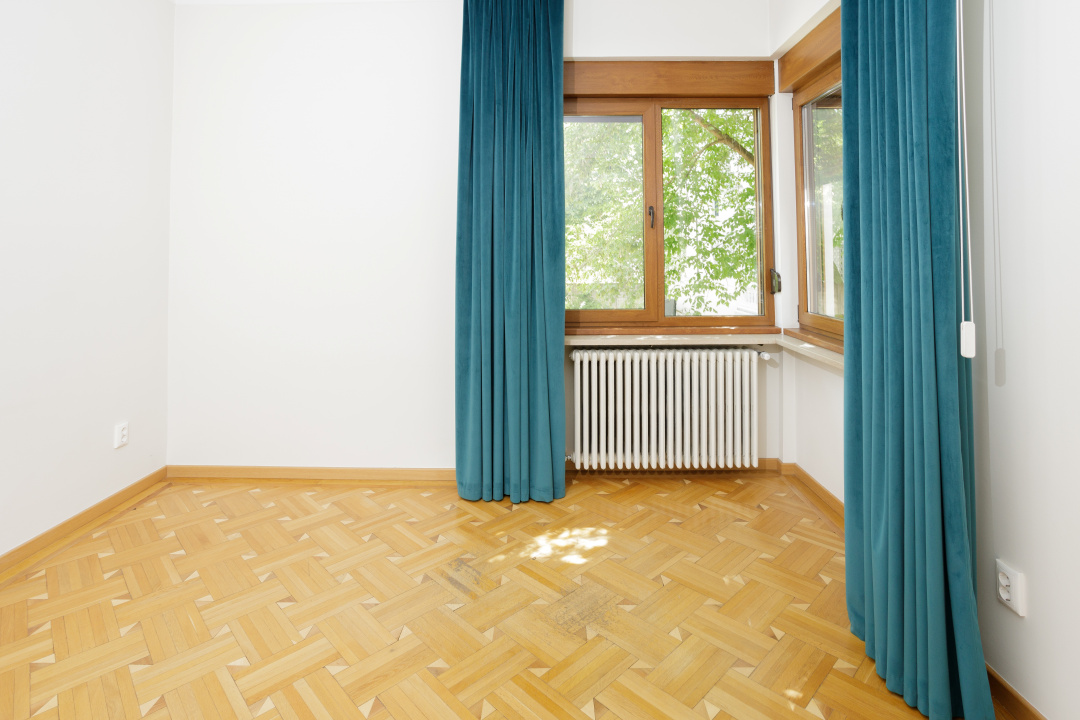 Apartament 4 camere de închiriat – 140 mp utili, Etaj 1 – Zona Capitale — imaginea 5