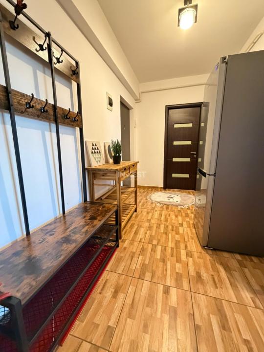 APARTAMENT CU 2 CAMERE, ETAJ 1 , 58 MP , CAPAT CUG - 1