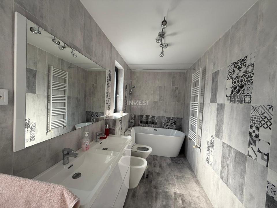 Duplex, 4 camere, teren cu spațiu de joacă — Rond Păcurari, Iași - 9