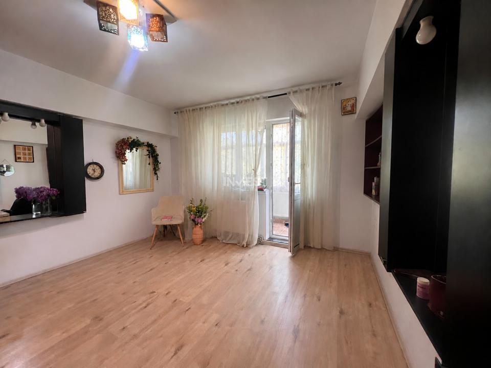 Apartament 3 Camere-etaj intermediar-Tătărași - 3